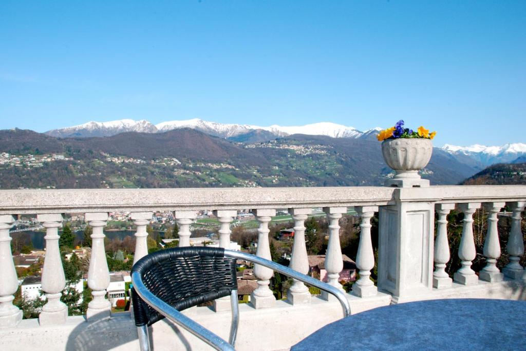Bellevue Bellavista Montagnola Hotel Collina d'Oro Exterior photo